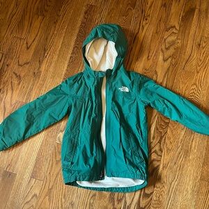 Boys Northface Green Waterproof Windproof fleece lined jacket size 6 boys